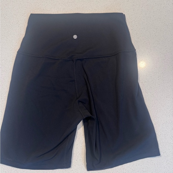 CRZ YOGA Women's Black Bike Shorts - Picture 5 of 6